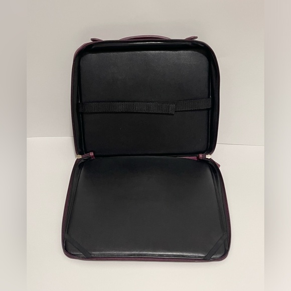 LEVENGER LAPTOP CASE - Picture 5 of 5